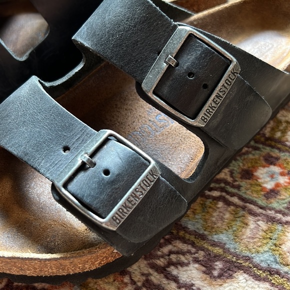 Excelled used condition black oiled leather Arizona Birkenstock sz 37 regular - Picture 6 of 8